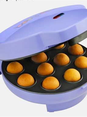 Like new BabyCakes cake pop maker